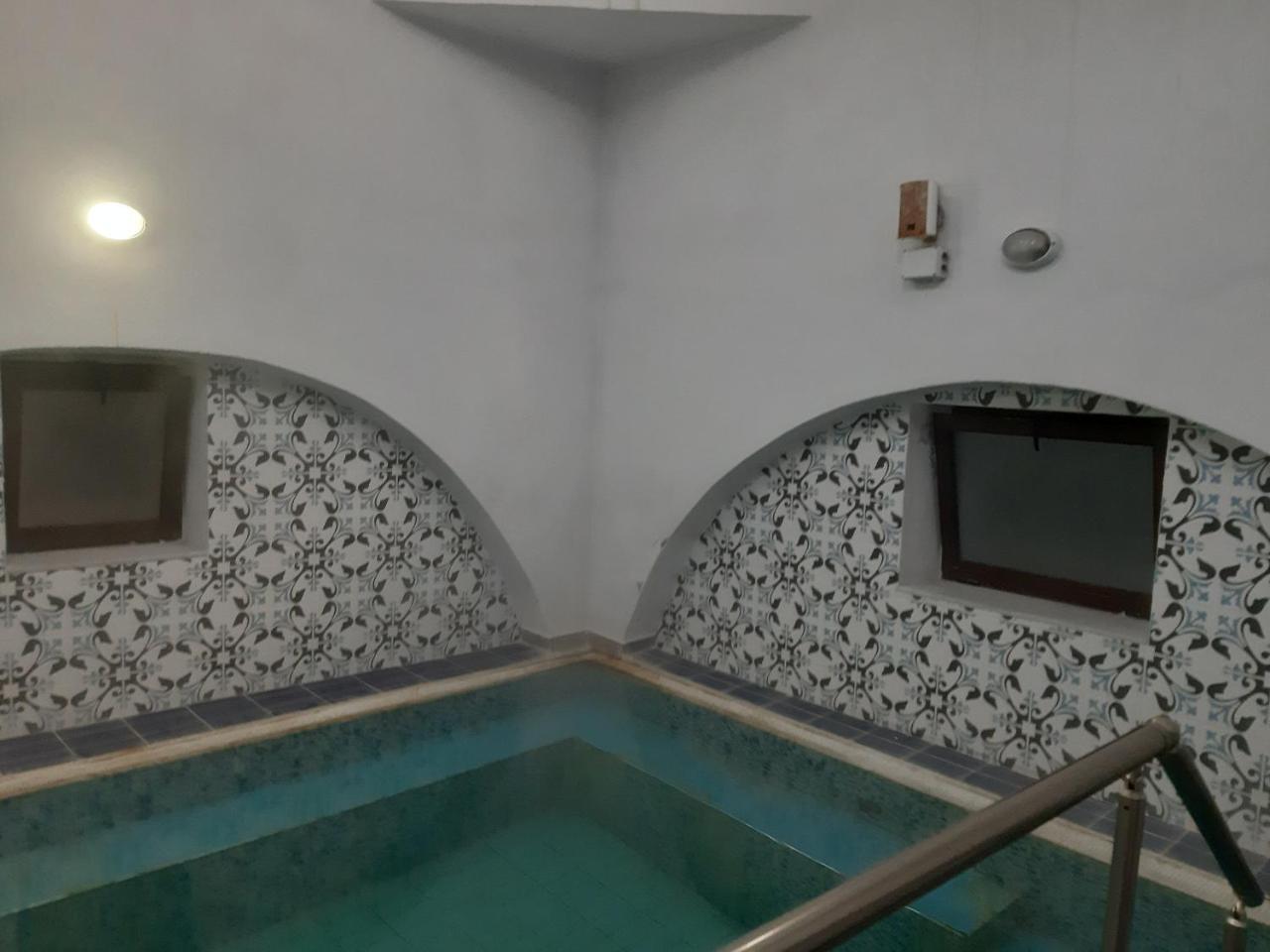 Hotel Tzivaeri à Likodhrómion Extérieur photo